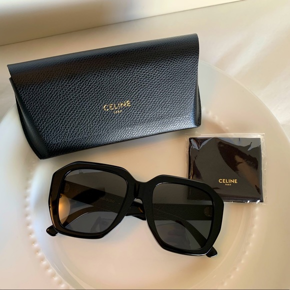 Celine Accessories - Celine CL40045F
